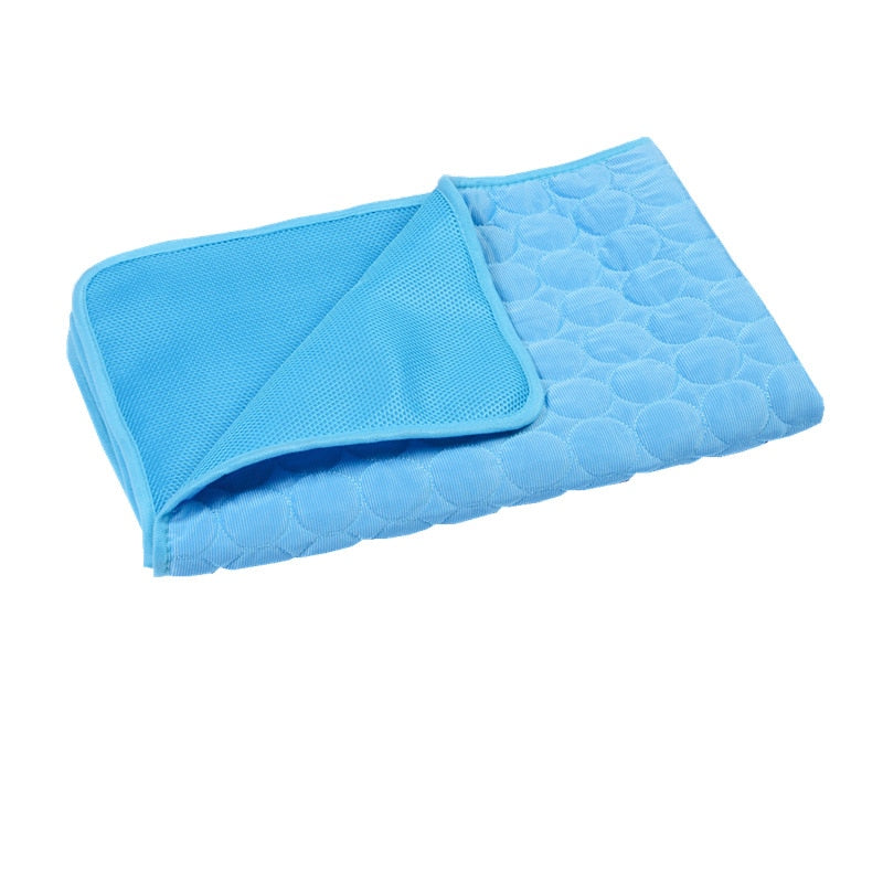 Cooling Mat for Pets — Breathable Ice-Silk Comfort Pad